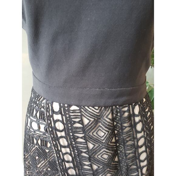 INC International Concepts Knee Length Dress Women 6 Black Lined V-Neck Back Zip - Picture 5 of 12